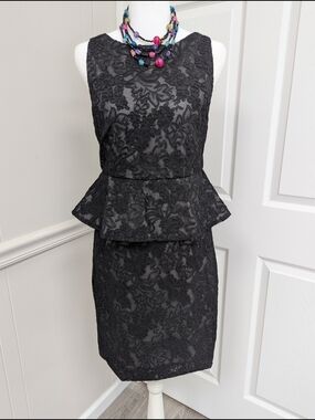 Alice + Olivia Black Lace Peplum Sheath Dress